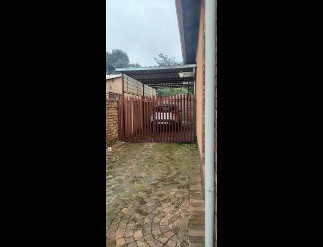 3 BEDROOM HOUSE FOR SALE IN RIVERLEA